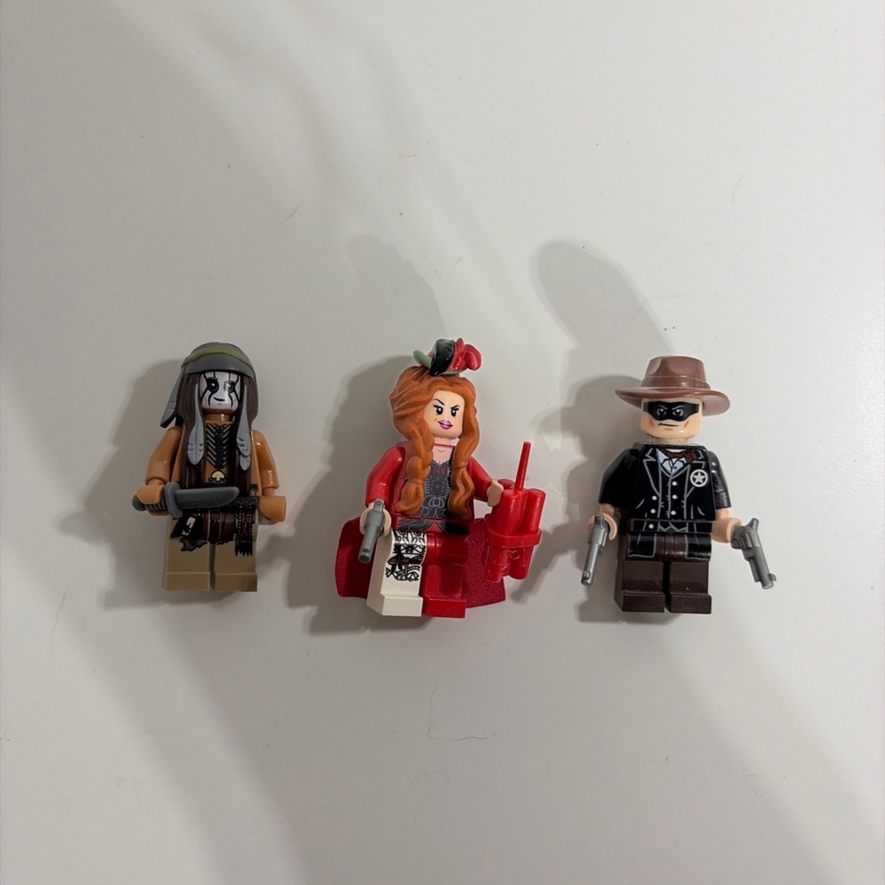 LEGO Minifigures The Lone Ranger Tonto Red Harrington Western Movie Lot